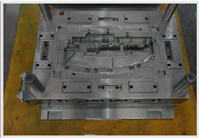 Mold cavity side